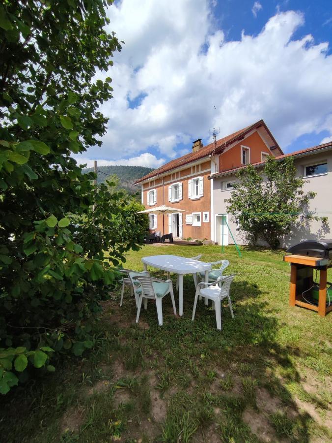 Gite Cosy Avec Avec Jardin Et Parking Privatifs - Hautes Vosges Saint-Amé Extérieur photo